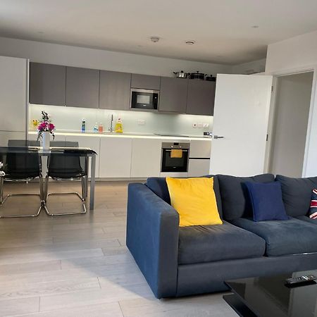 Modern & Spacious Penthouse In North London Apartment Bagian luar foto
